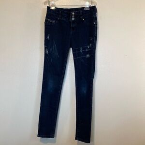Amethyst Jeans Body con distress 3 button picket denim blue jeans